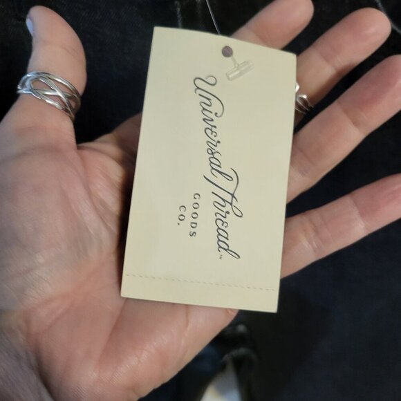 UNIVERSAL THREAD VEGAN LEATHER JEANS SZ 10 NEW - Picture 6 of 8